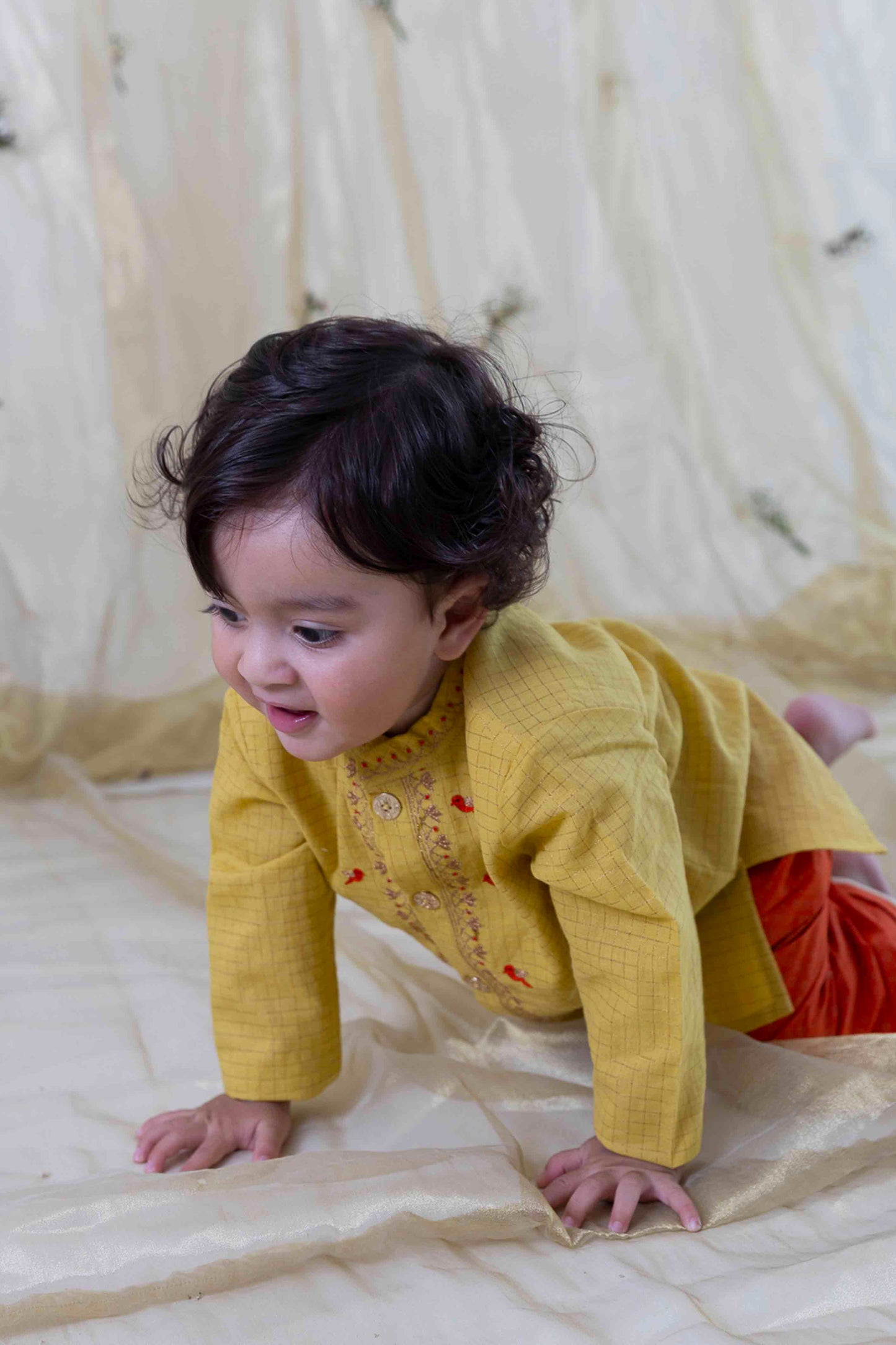 Shop Chidiya Udd Zari Dhoti Set - Yellow