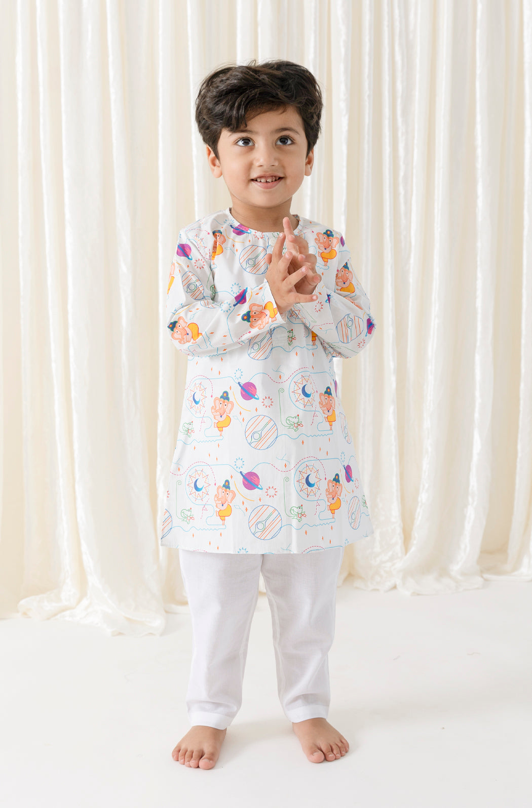 Ganesh Blessing Kurta Pyjama Set - White