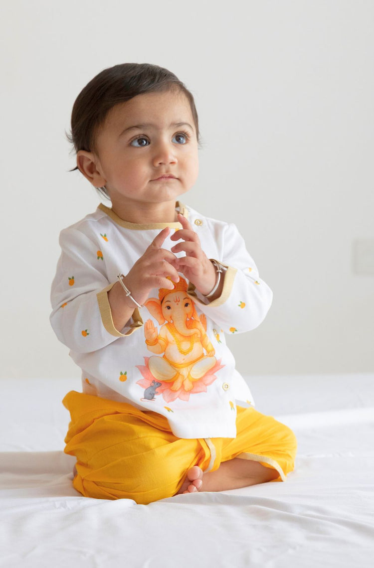 Ganpati Dhoti Kurta Set
