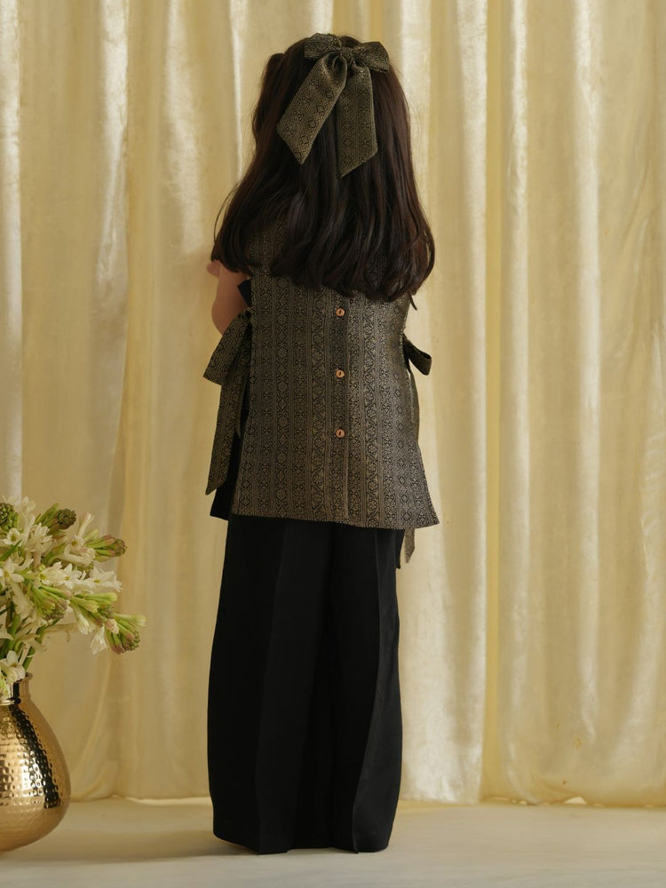 Heer Bow Clip - Black