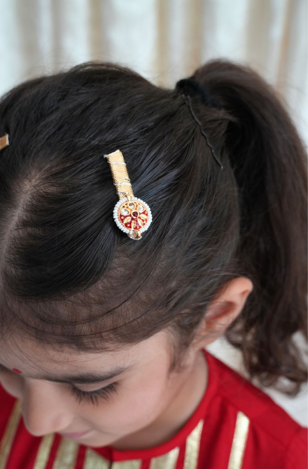 Golden Bloom Hair Clips