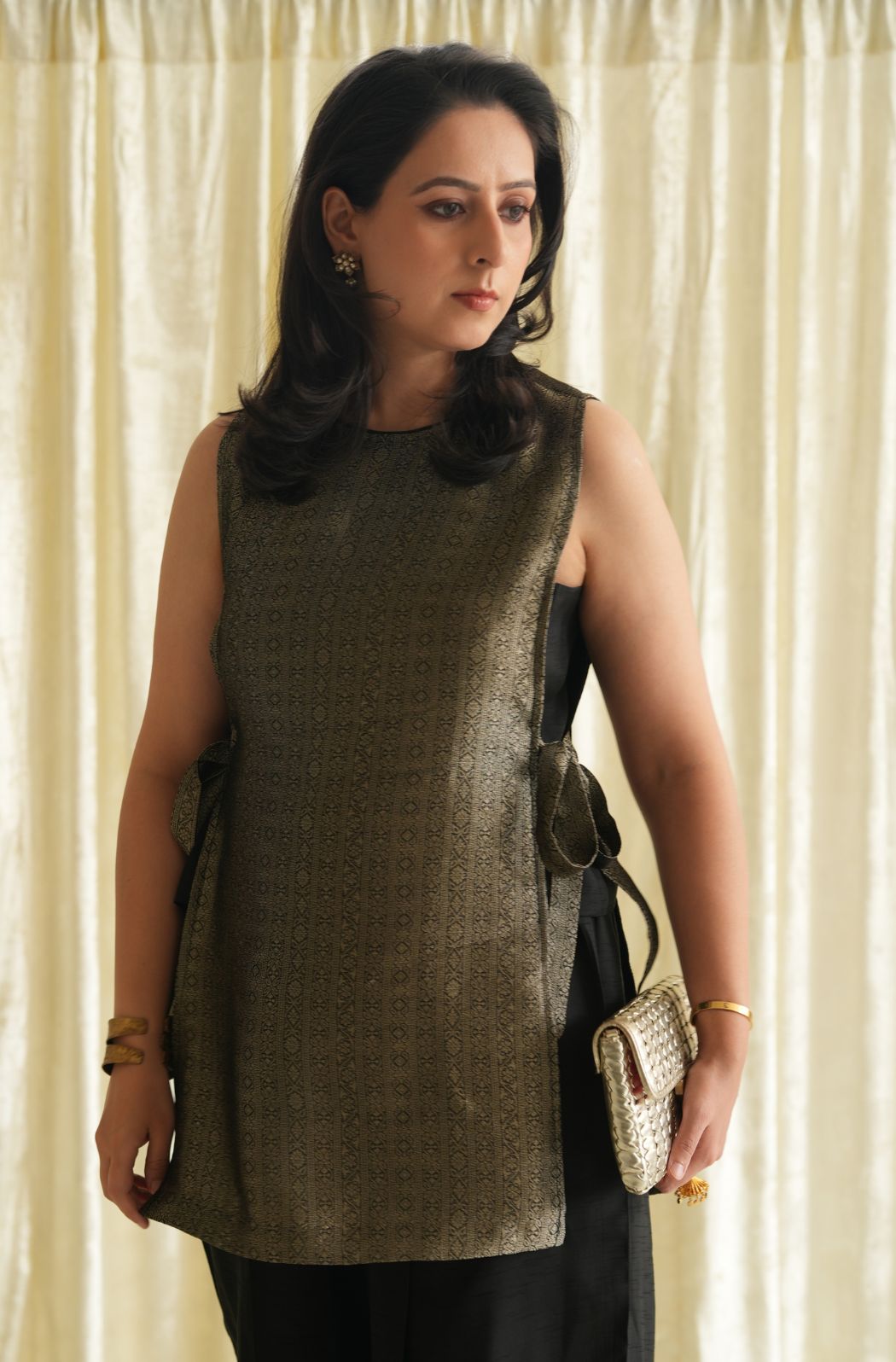 Saanjh Women’s Bib Top and Pants set