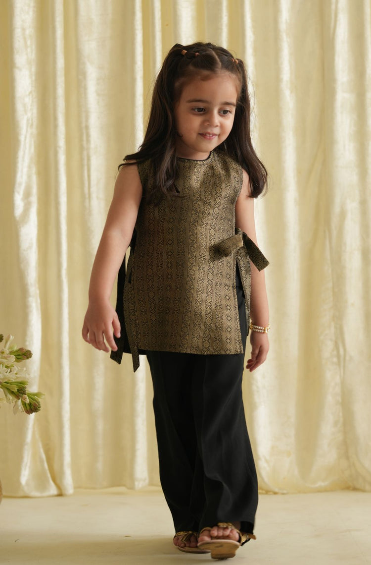 Saanjh Brocade Bib Top and Pants Set - Black