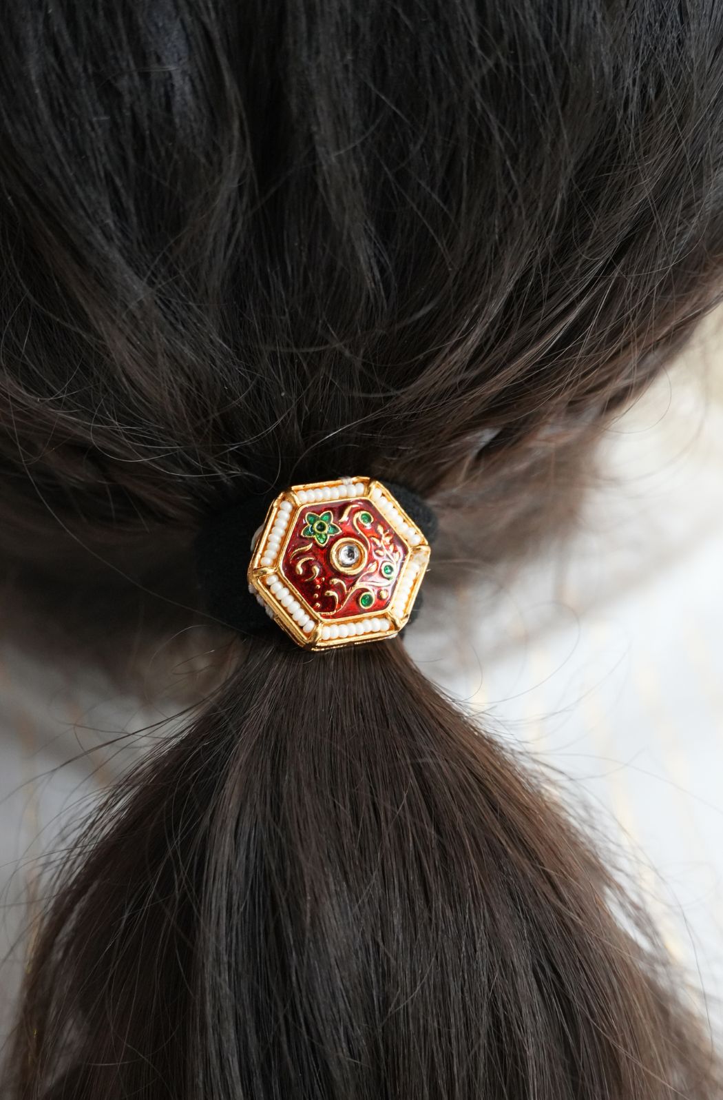 Surkh Noor Hair Band