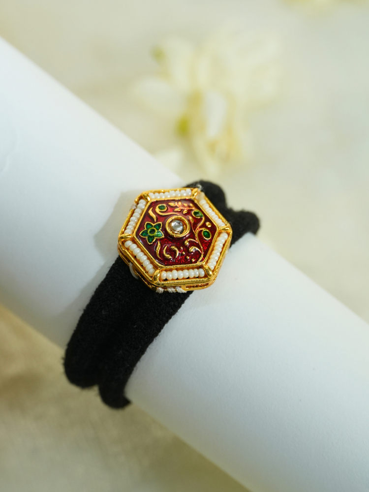 Surkh Noor Hair Band