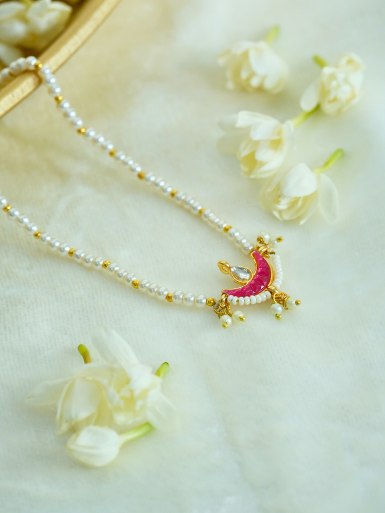 Noor Crescent Pendant