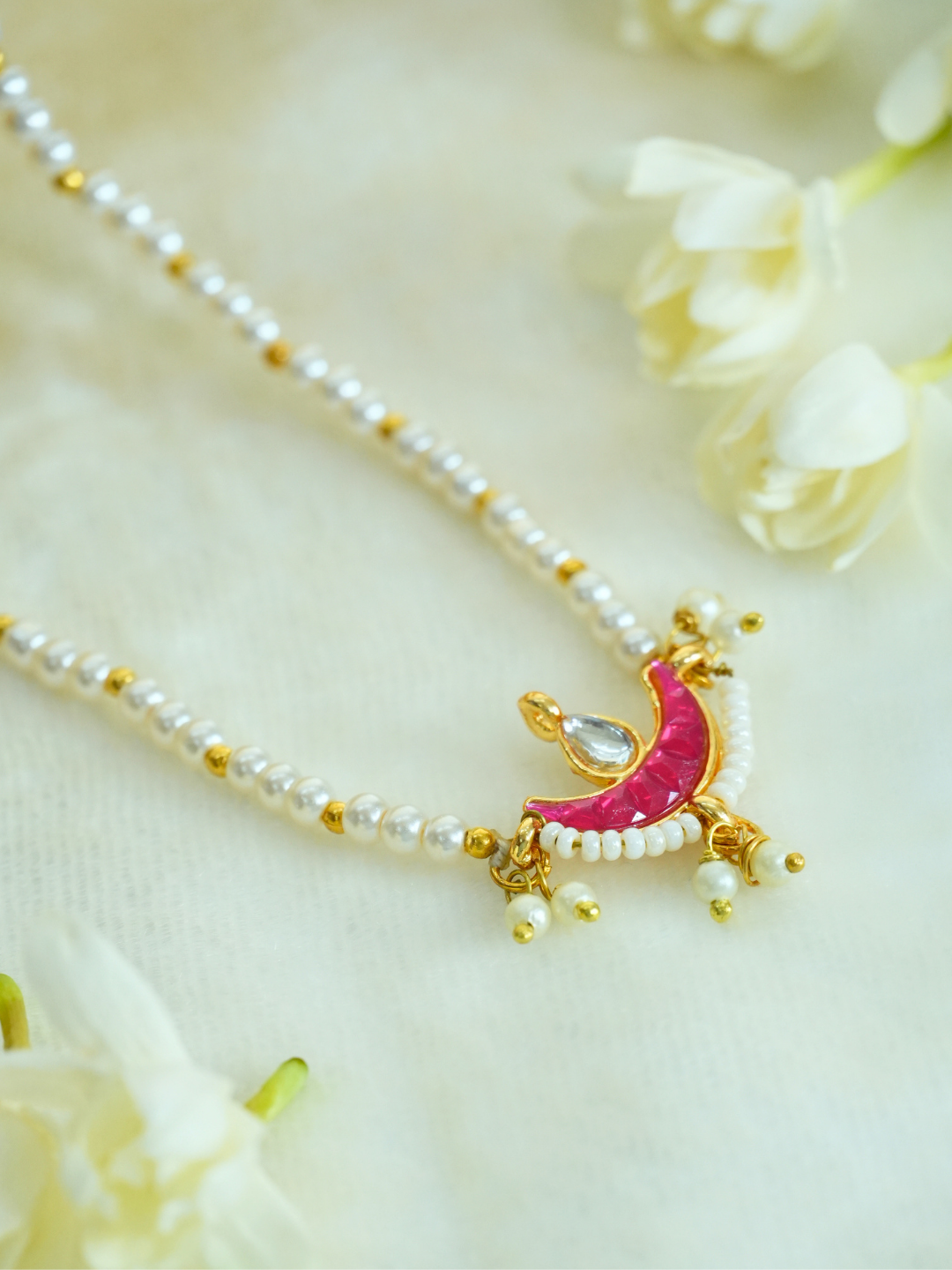 Noor Crescent Pendant