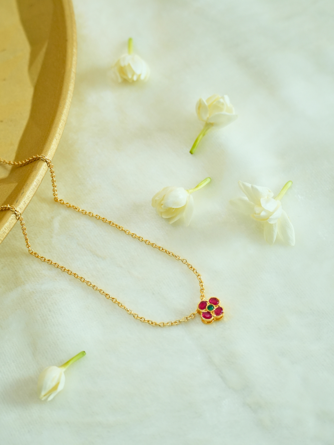 Pihu Floral Pendant