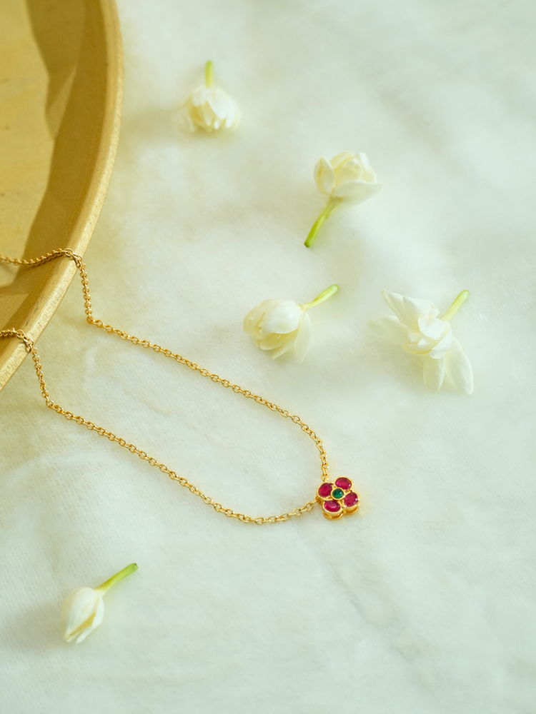 Pihu Floral Pendant