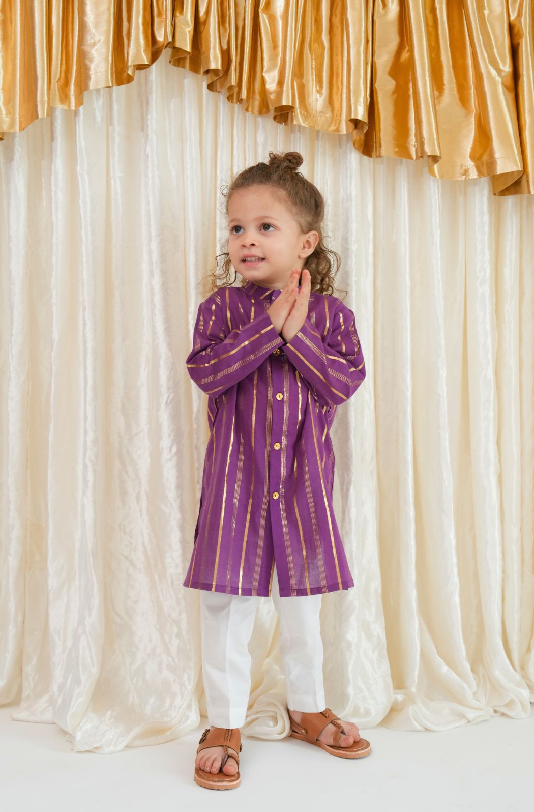 Utsav Lurex Kurta Set