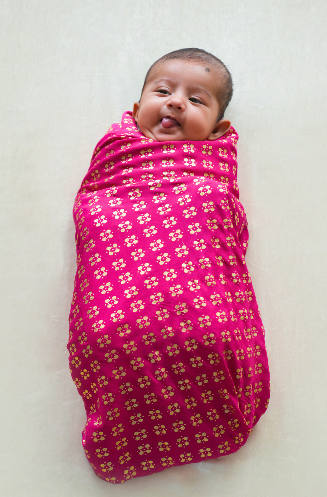 Gold Foil Bloom Swaddle- Pink