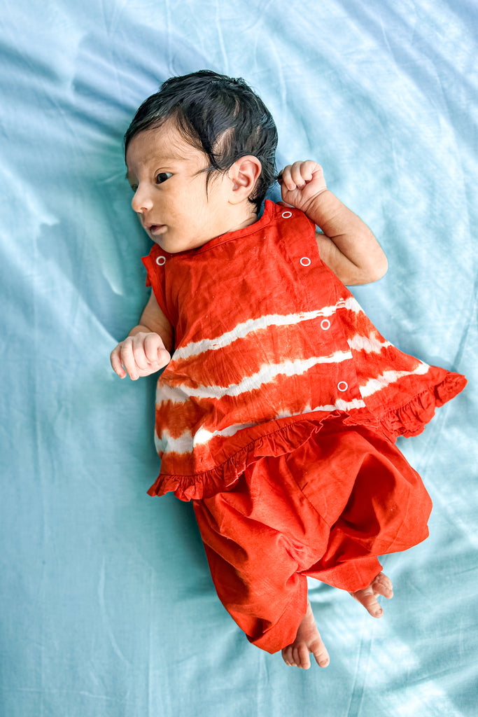 Buy Baby Girl Set Orange Tie Dye Stripe by Tiber Taber Kids