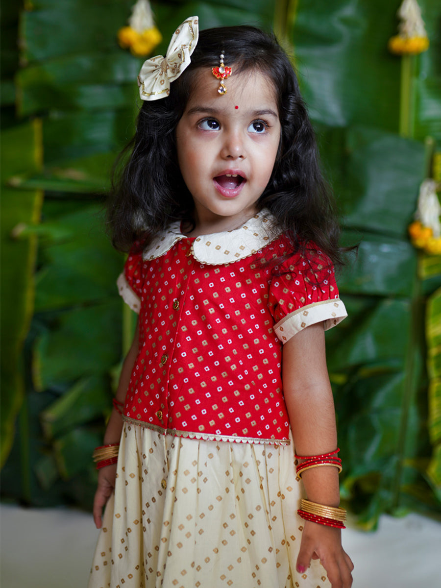 Shop Baby Girl Bandhani Pattu Pavdai-Red by Tiber Taber Kids