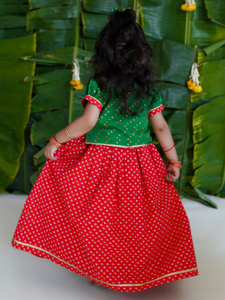Buy Baby Girl Bandhani Pattu Pavdai-Green by Tiber Taber Kids