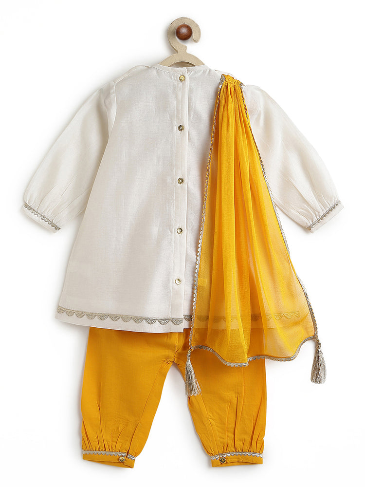 Genda Phool Suit Set