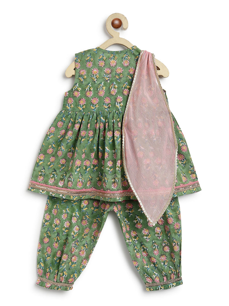 Petal Grace Suit Set
