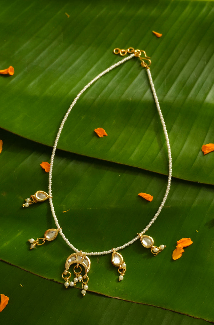 Chaand Necklace