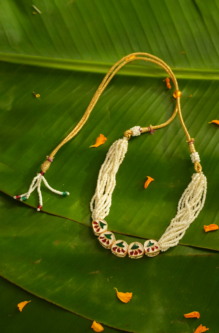 Mini Maharani Kundan Choker