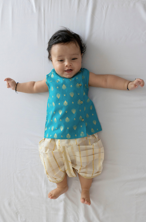 Morpankh Dhoti Kurta Set