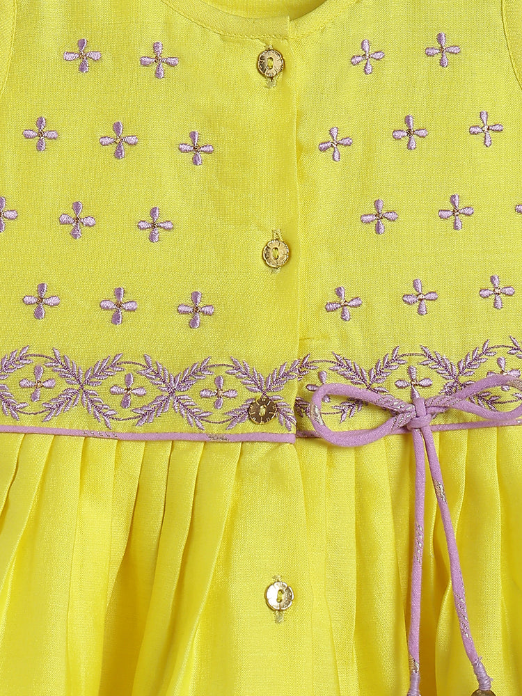 Aangan Angrakha Set- Yellow