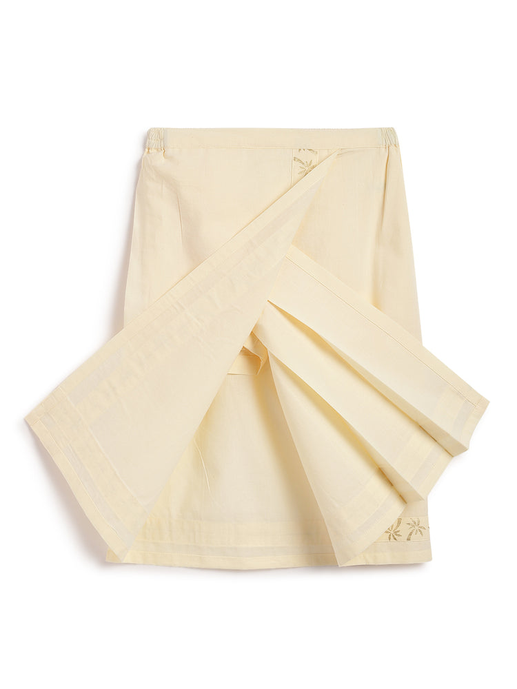 Coconut Tree Solid Mundu