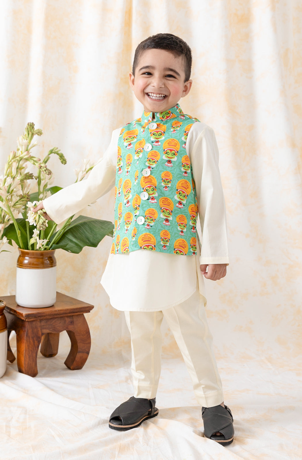 Cultural Canvas 3 Pc Bundi Set