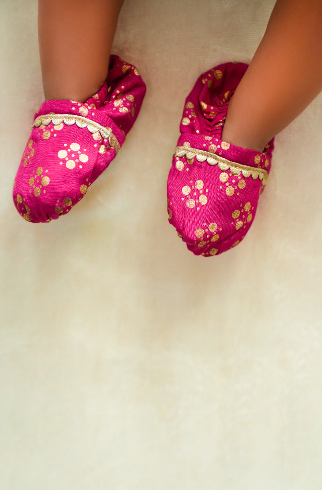 Tiny Treasure Booties & Mittens- Pink