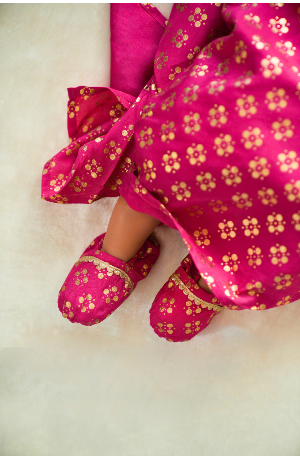Tiny Treasure Booties & Mittens- Pink