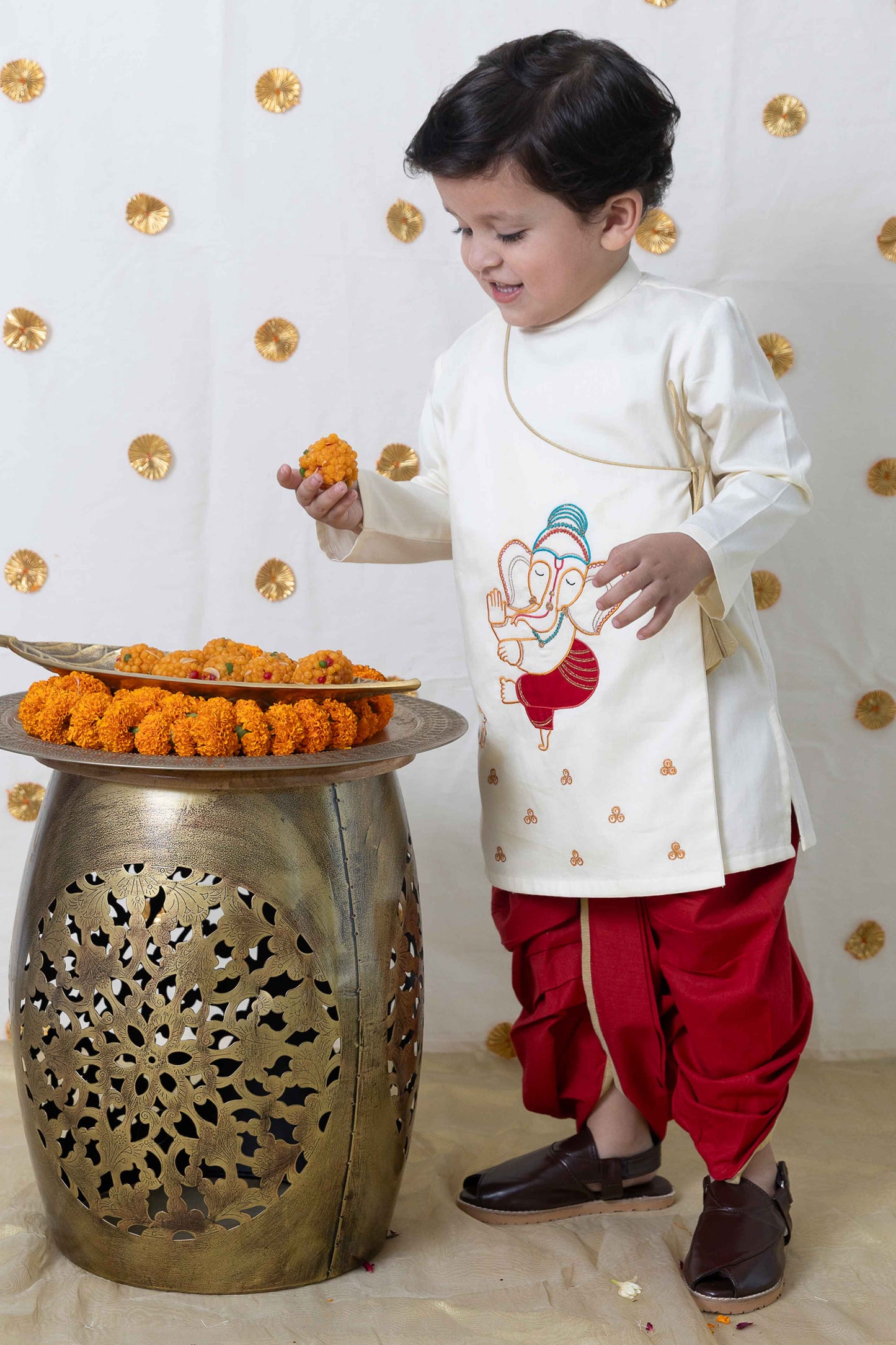 Boy Ganesha Embroidered Cotton Dhoti Kurta Set - Cream