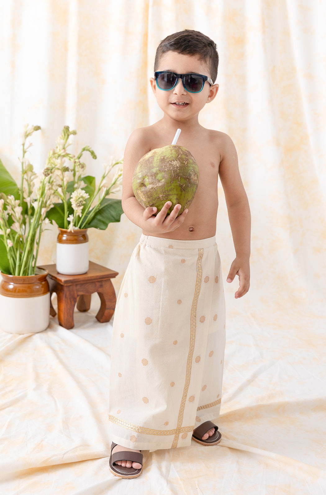 Polka Dot Solid Mundu