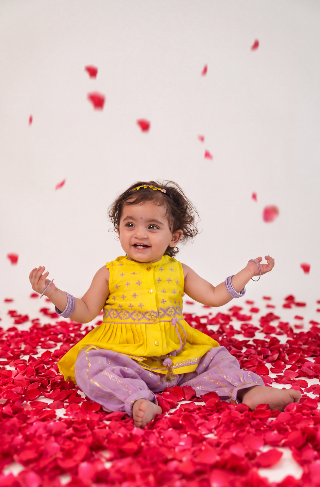Aangan Angrakha Set- Yellow