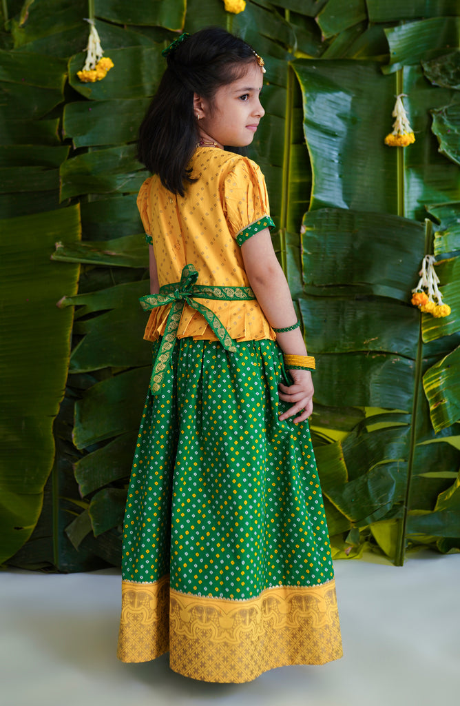 Buy Girl Bandhani Pattu Pavdai-Yellow by Tiber Taber Kids