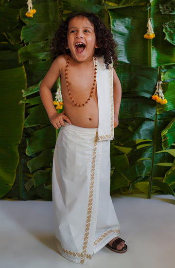 Mundu Dhoti / Angvastram by Tiber Taber Kids