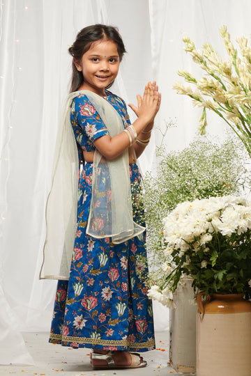 Girls Blue Printed Floral Lehenga Set by Tiber Taber Kids