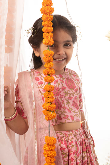Girls Pink Printed Floral Lehenga Set by Tiber Taber Kids