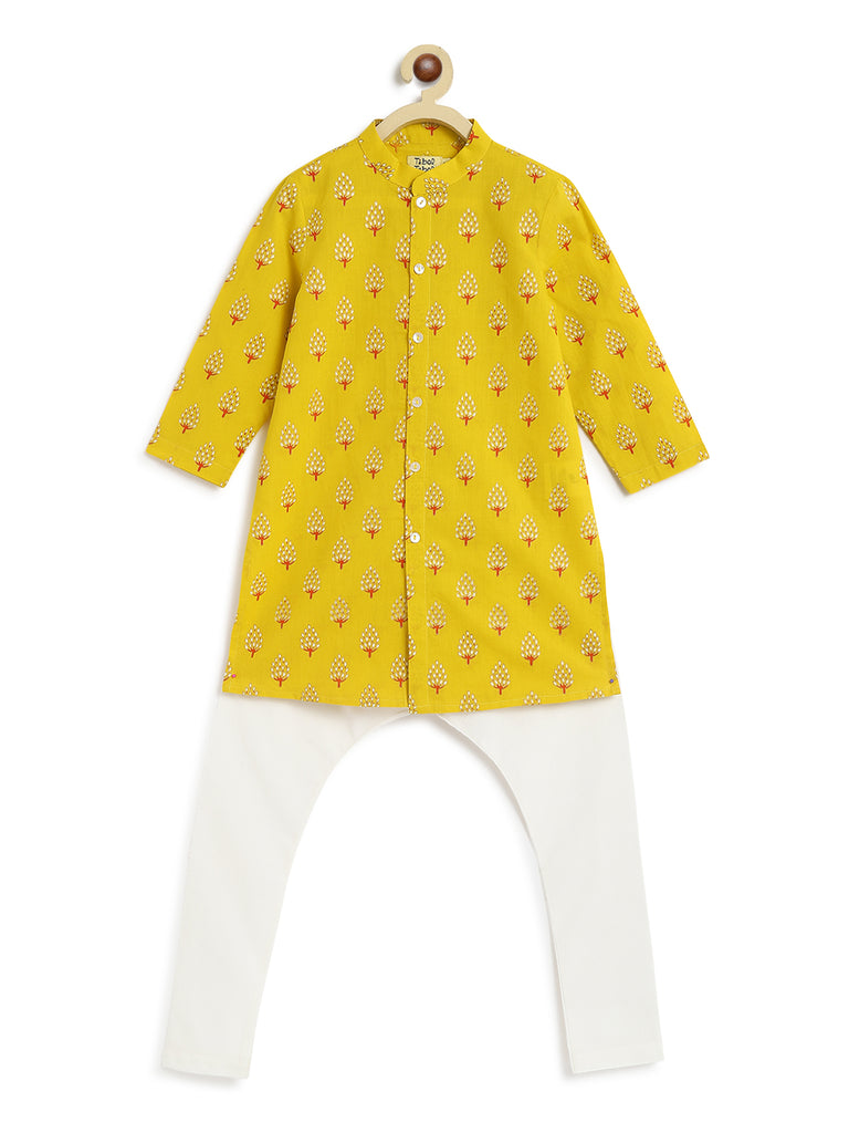 Boy Printed Floral Buta Kurta Pyjama Set- Yellow by Tiber Taber Kids