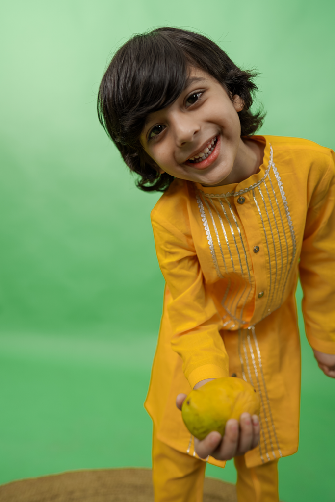 Buy Boys Kurta Set Gotapatti - Yellow by Tiber Taber Kids