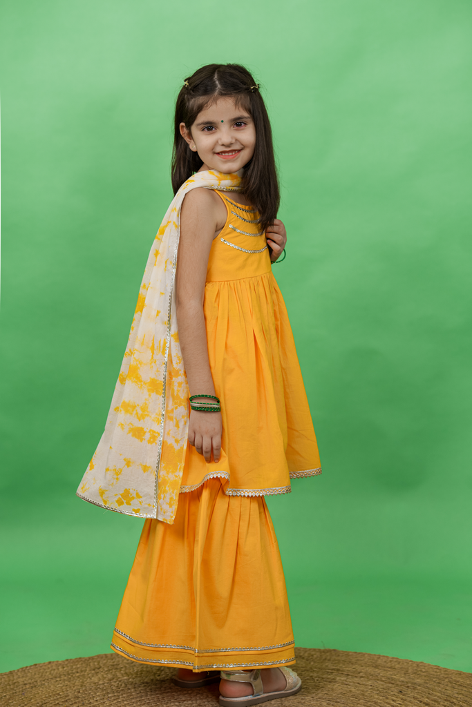 Buy Girls Flared Sharara Set Gotapatti - Yellow by Tiber Taber Kids