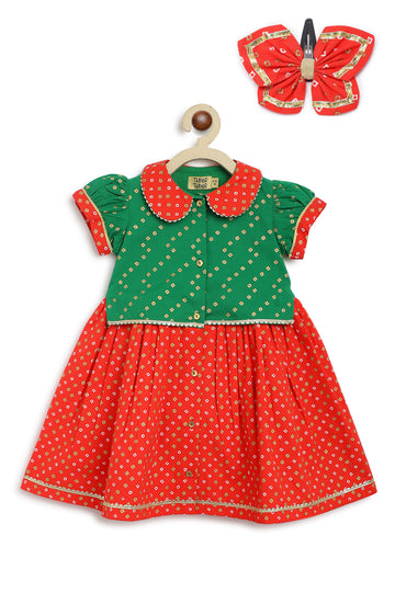 Baby Girl Pattu Pavdai & Hairclip Combo Set-Green by Tiber Taber Kids