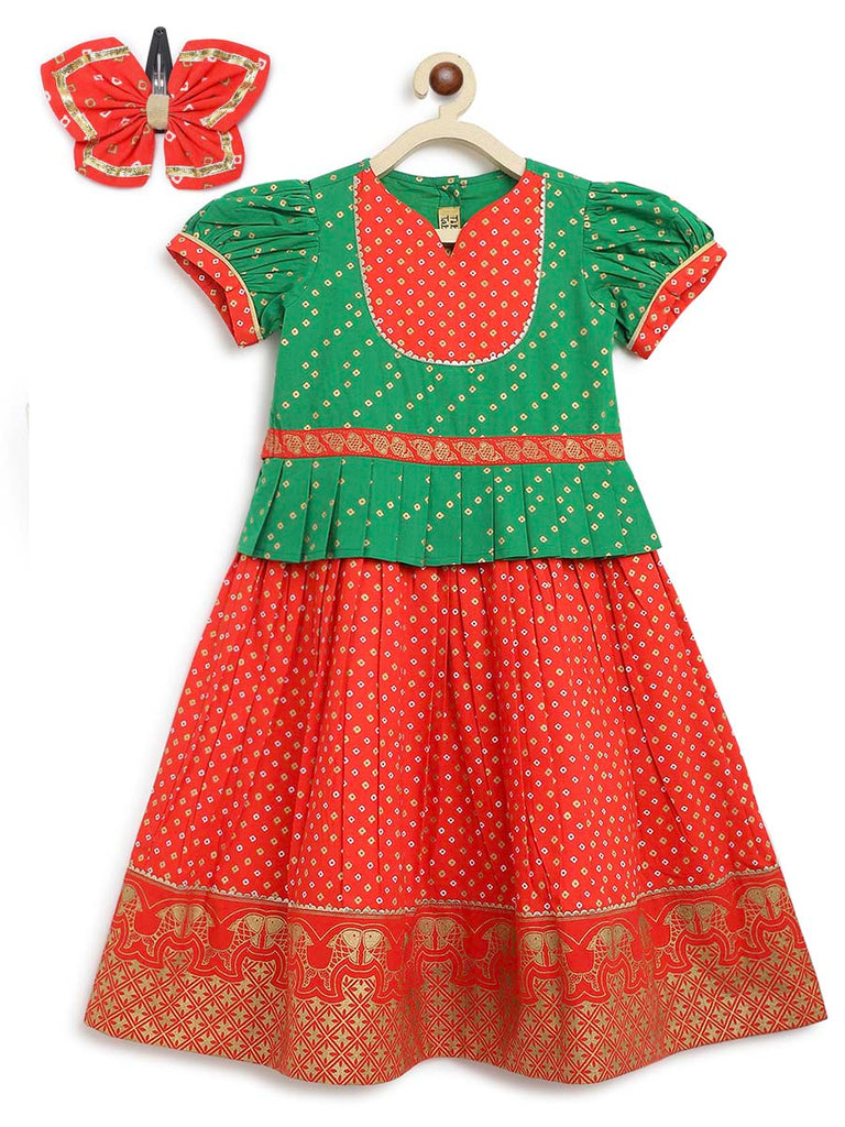Girl Pattu Pavdai & Hairclip Combo Set-Green by Tiber Taber Kids
