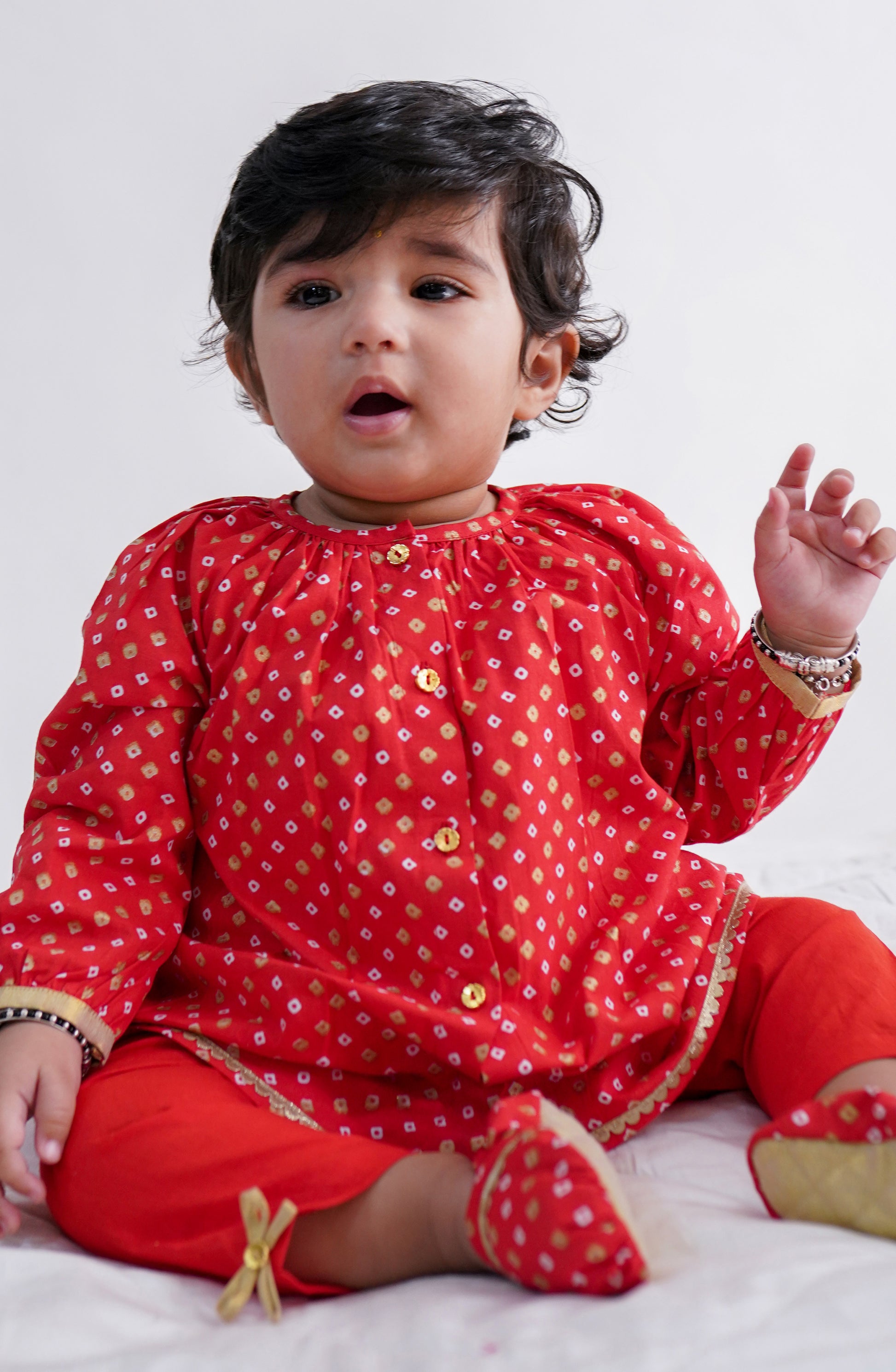 Baby Girl Bandhani Printed Jhabla Set-Red by Tiber Taber Kids