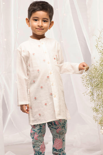 Boys White Printed Floral Kurta Set by Tiber Taber Kids