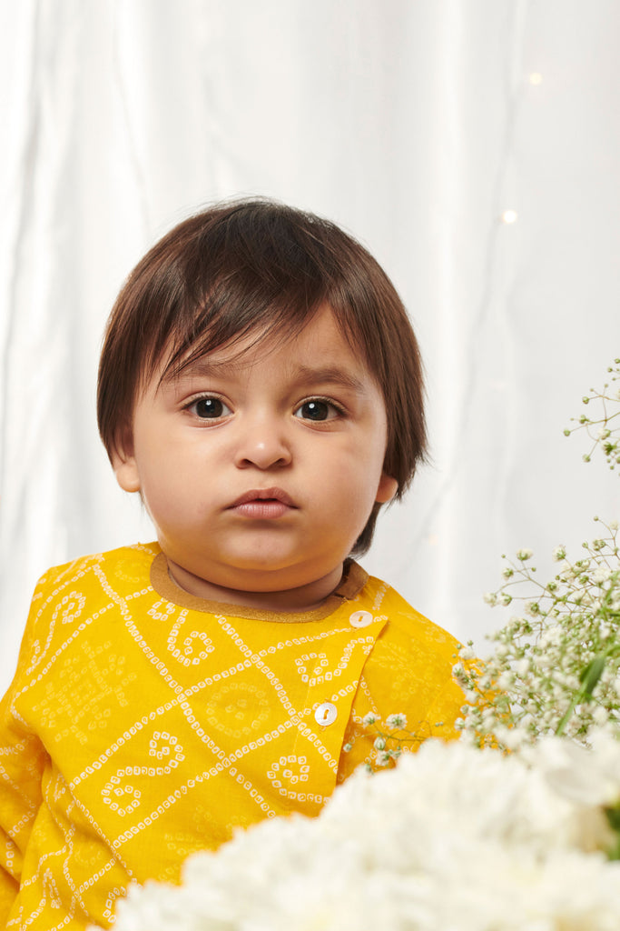 Baby Boy Yellow Printed Bandhani Dhoti Set by Tiber Taber Kids
