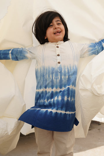 Boys Blue Shibori Kurta by Tiber Taber Kids