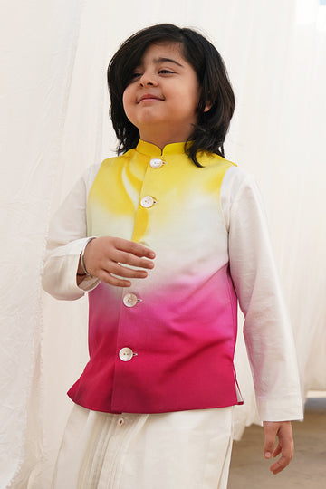 Boys Pink Marble Bundi Kurta Set by Tiber Taber Kids